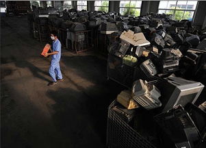 旧物新生 电子垃圾与服装鞋帽的回收再利用之路